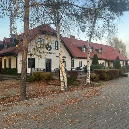 Hotel Dobry Klimat Uniejow Esterno foto