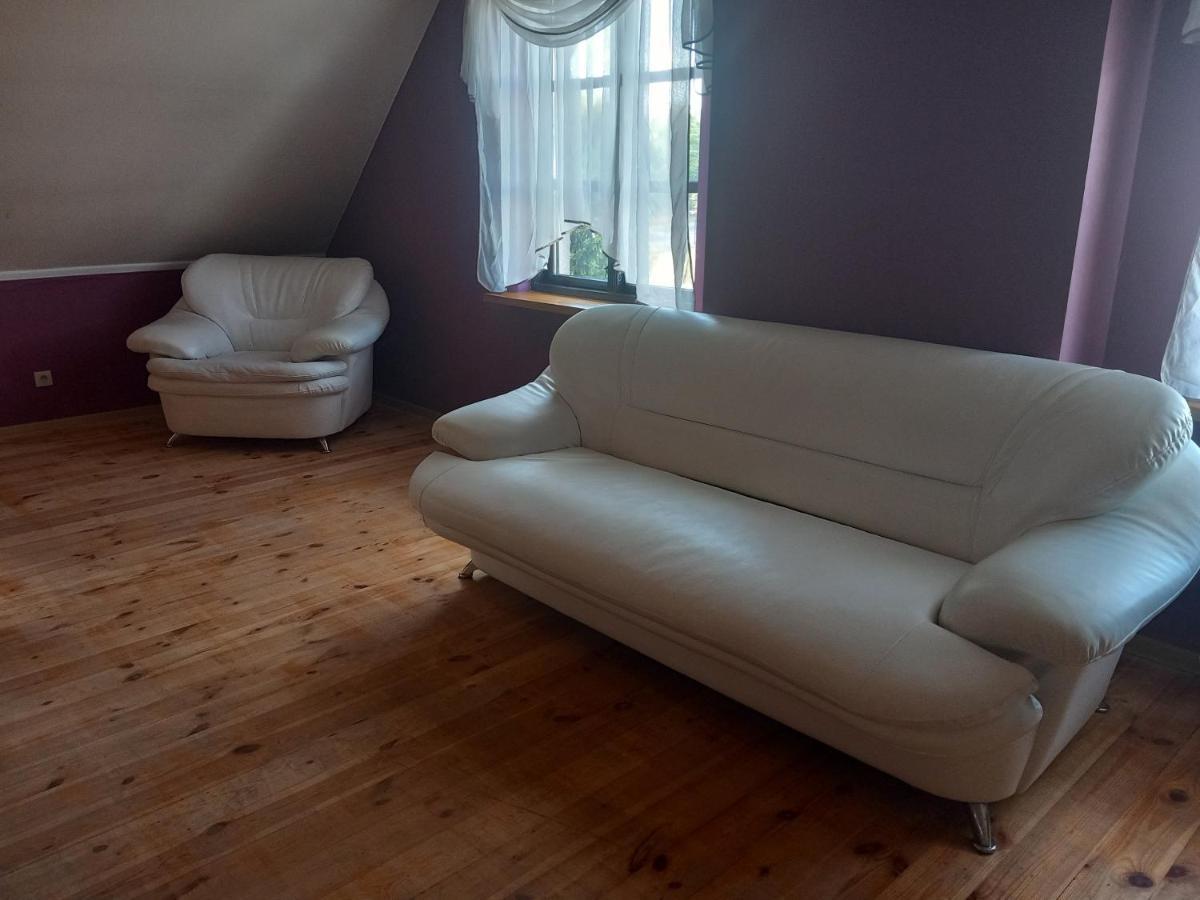 Hotel Dobry Klimat Uniejow Esterno foto