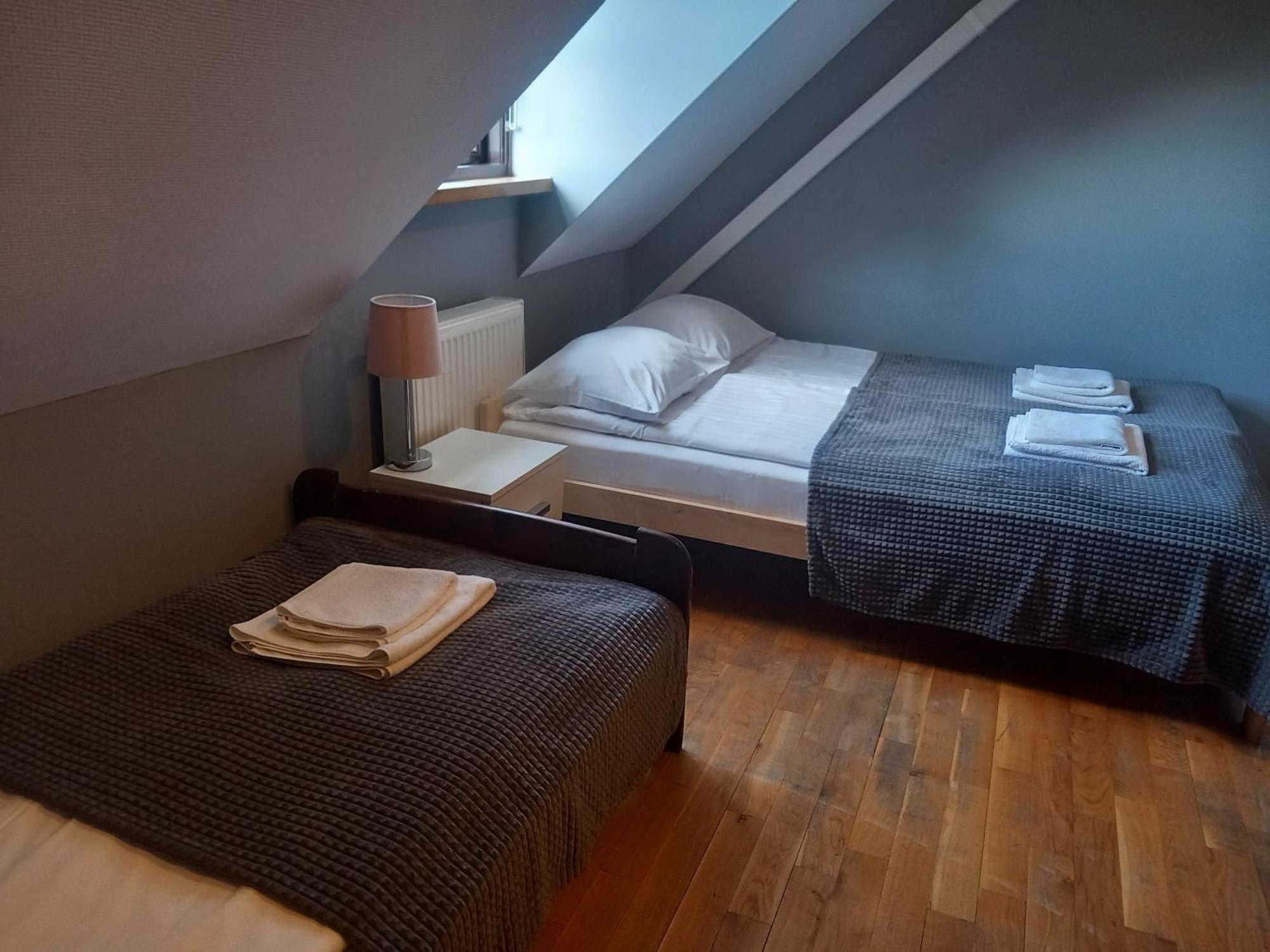 Hotel Dobry Klimat Uniejow Esterno foto