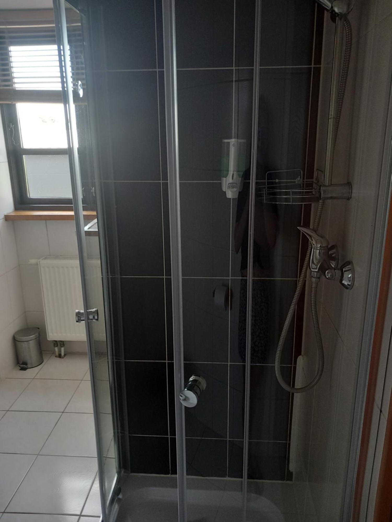 Hotel Dobry Klimat Uniejow Esterno foto