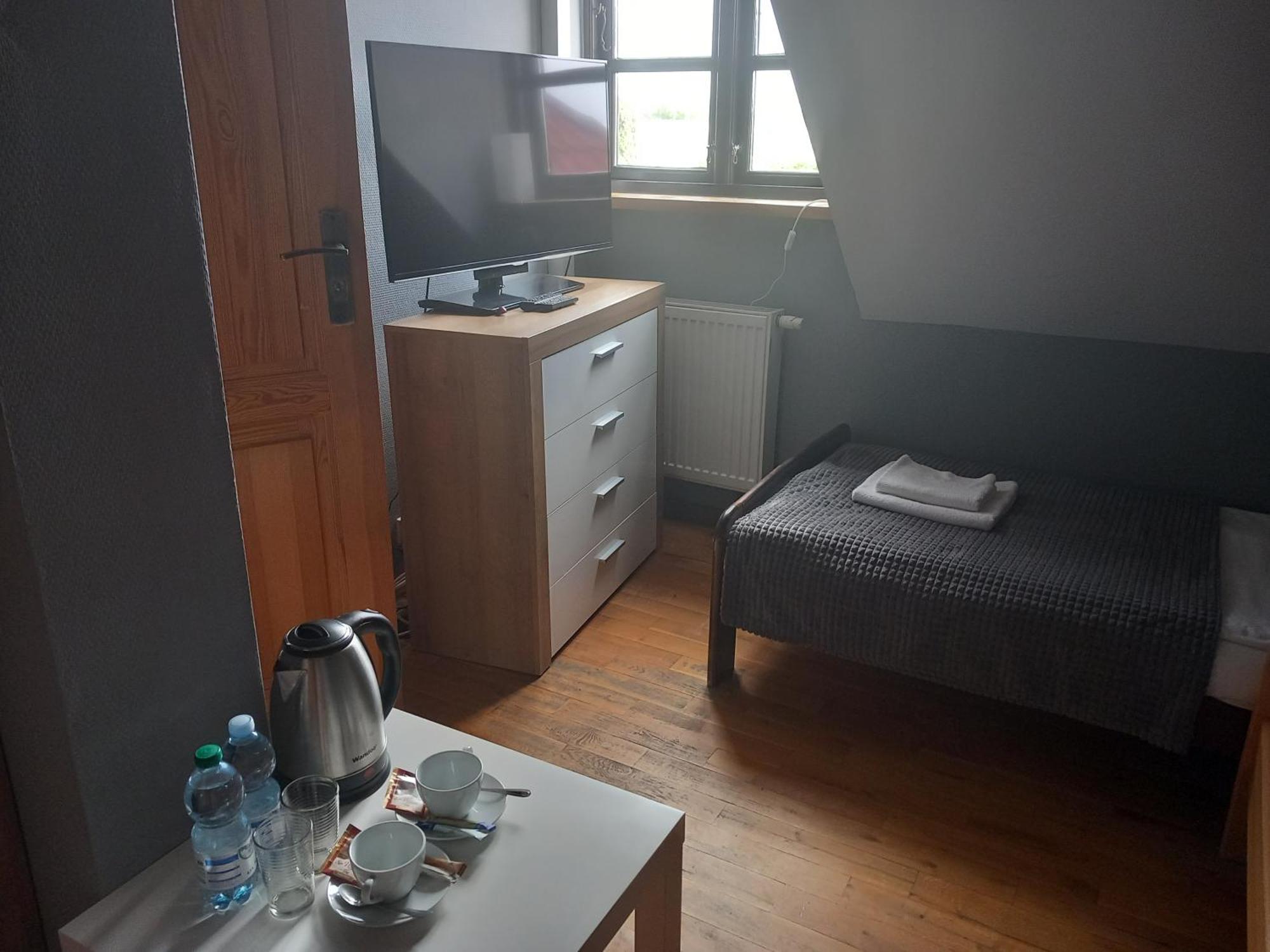 Hotel Dobry Klimat Uniejow Esterno foto